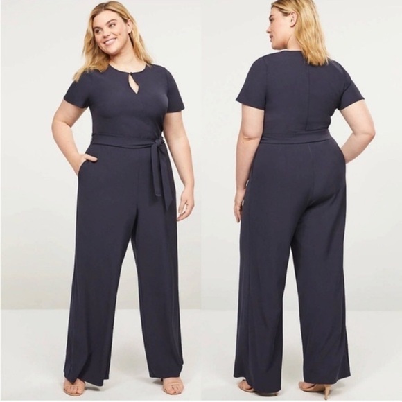 NWT Lane Bryant Lena Navy Blue Short sleeve Keyhole Wrap Jumpsuit - Picture 8 of 8